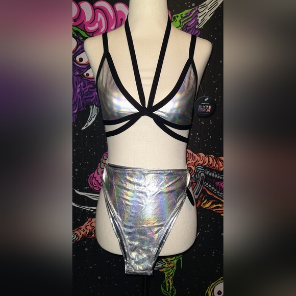 NWT The Lyte Couture Silver Holographic Festival Set ~ Sz XS - Picture 1 of 5